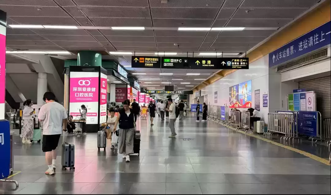 惠州南站VS深圳站：客流差异与广告价值终极对决