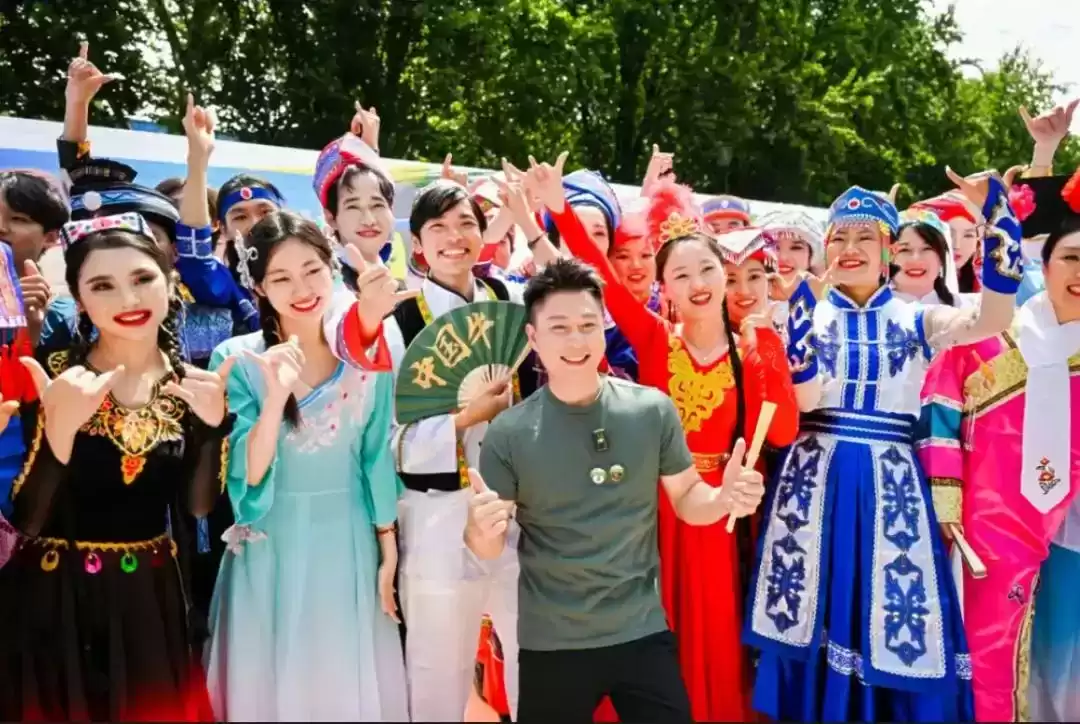 2024年十大品牌公关营销案例：30个硬核创意，每一个都“硬控”！