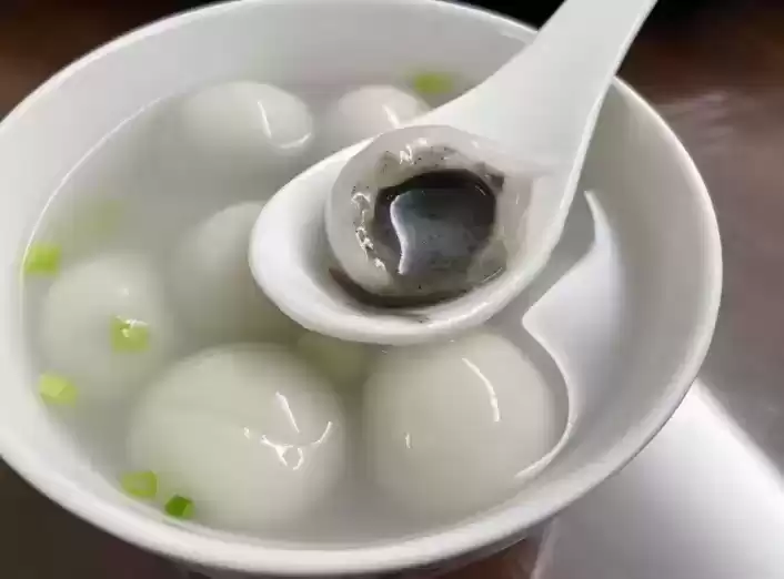 悬念广告实战秘籍:3步钩住用户好奇心,点击率暴涨! 悬念广告实战秘籍:3步钩住用户好奇心,点击率暴涨!