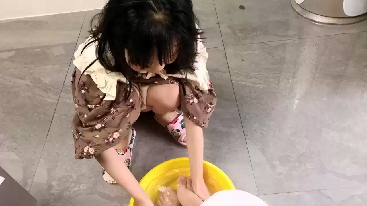 公益广告的温暖魔力：从屏幕到现实的感人蜕变