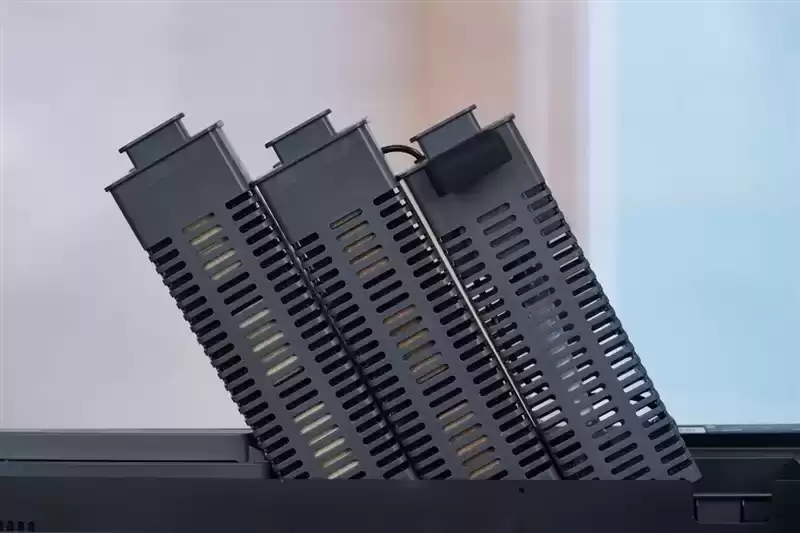 当贝智能鱼缸 1 Ultra：AI养鱼革命，新手秒变大师！