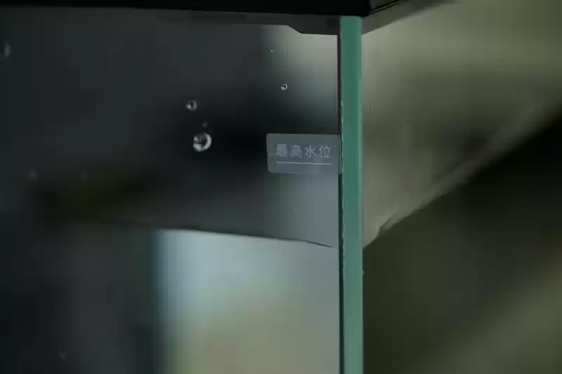 当贝智能鱼缸 1 Ultra：AI养鱼革命，新手秒变大师！