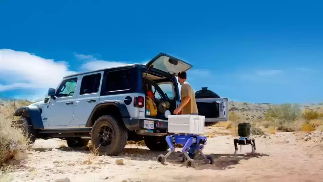 7499元引爆智能革命！全球首款家庭智能体机器人：越疆 Rover X1 机器狗震撼登场