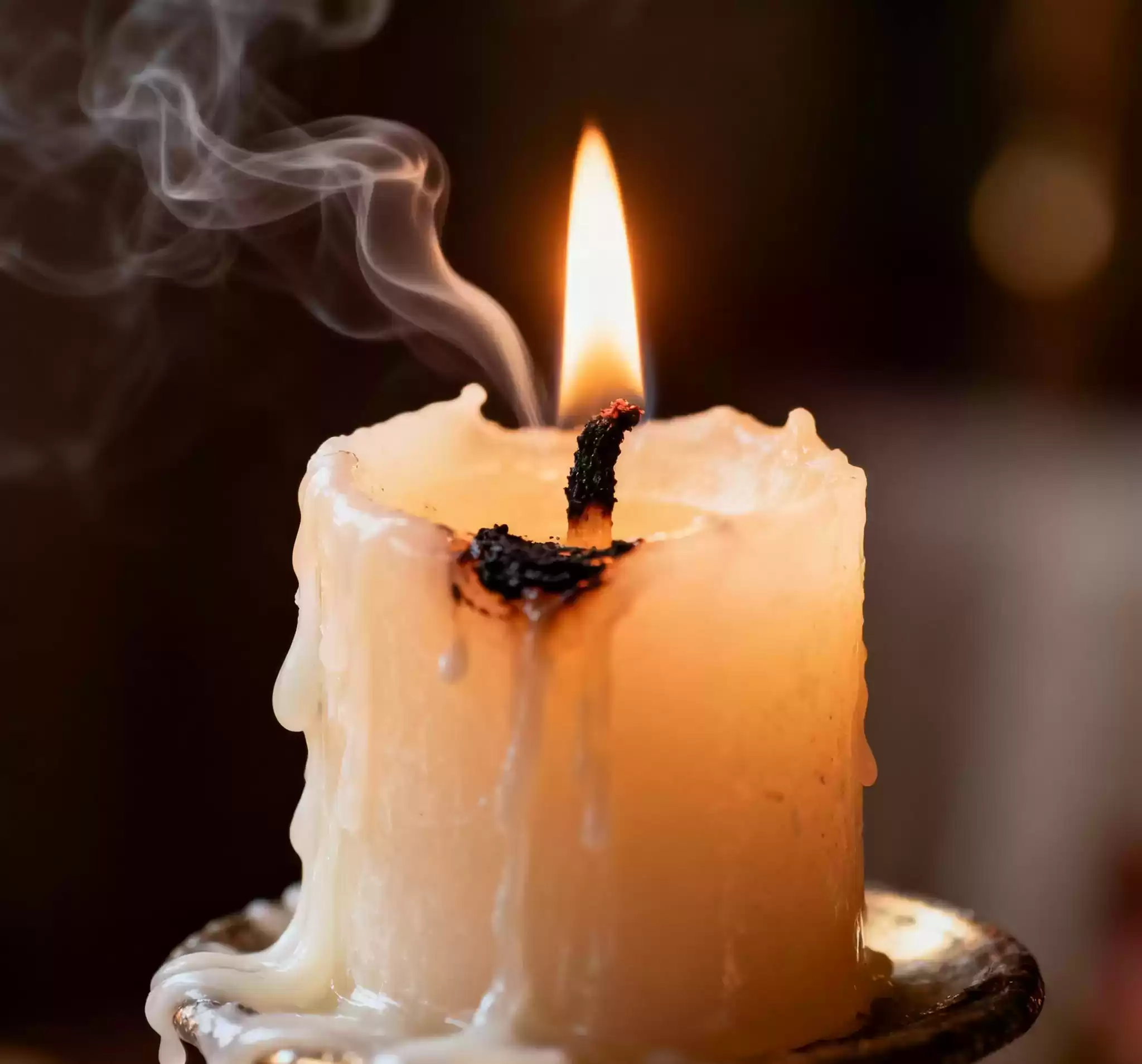 熄灭之火转场魔法：瞬间提升影片情感张力的高级技巧